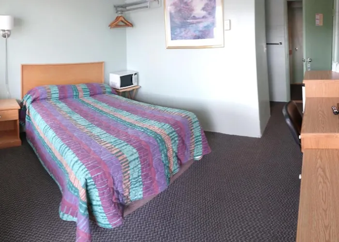 Chimo Motel